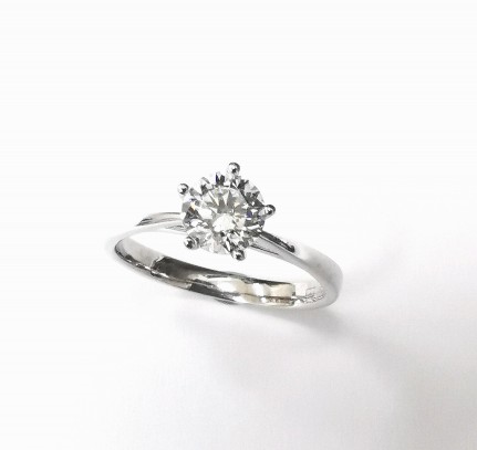 *18K WG DIAMOND RING, D1-0.70CT D VS2  GIA CERT:1106921663