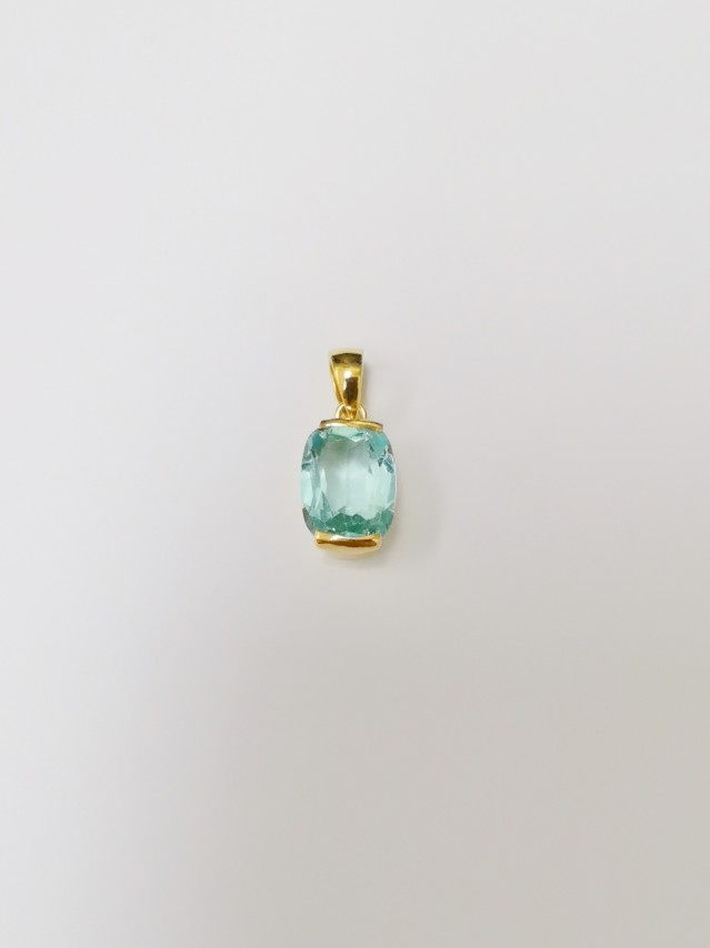 20K YG GEM PENDANT