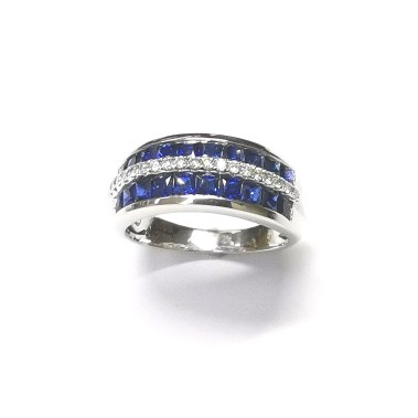 18K WG SAPPHIRE & DIA RING