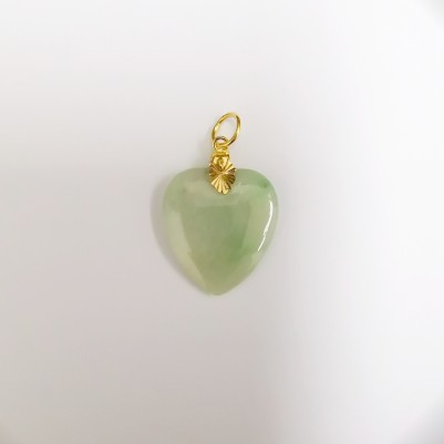 916 JADE PENDANT