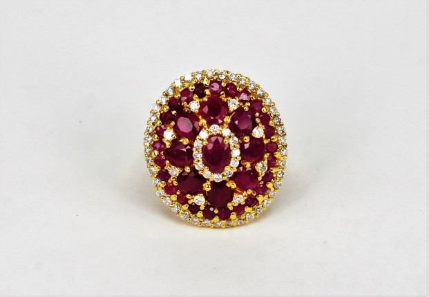 18K YG Diamond & Ruby Ring